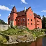 Zámek Červená Lhota